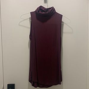 Burgundy turtle neck tank top size small